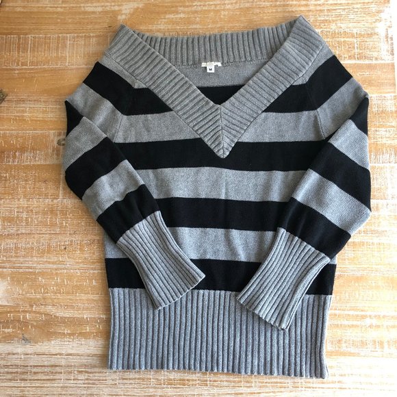 Thick Cotton Sweater - Picture 2 of 3